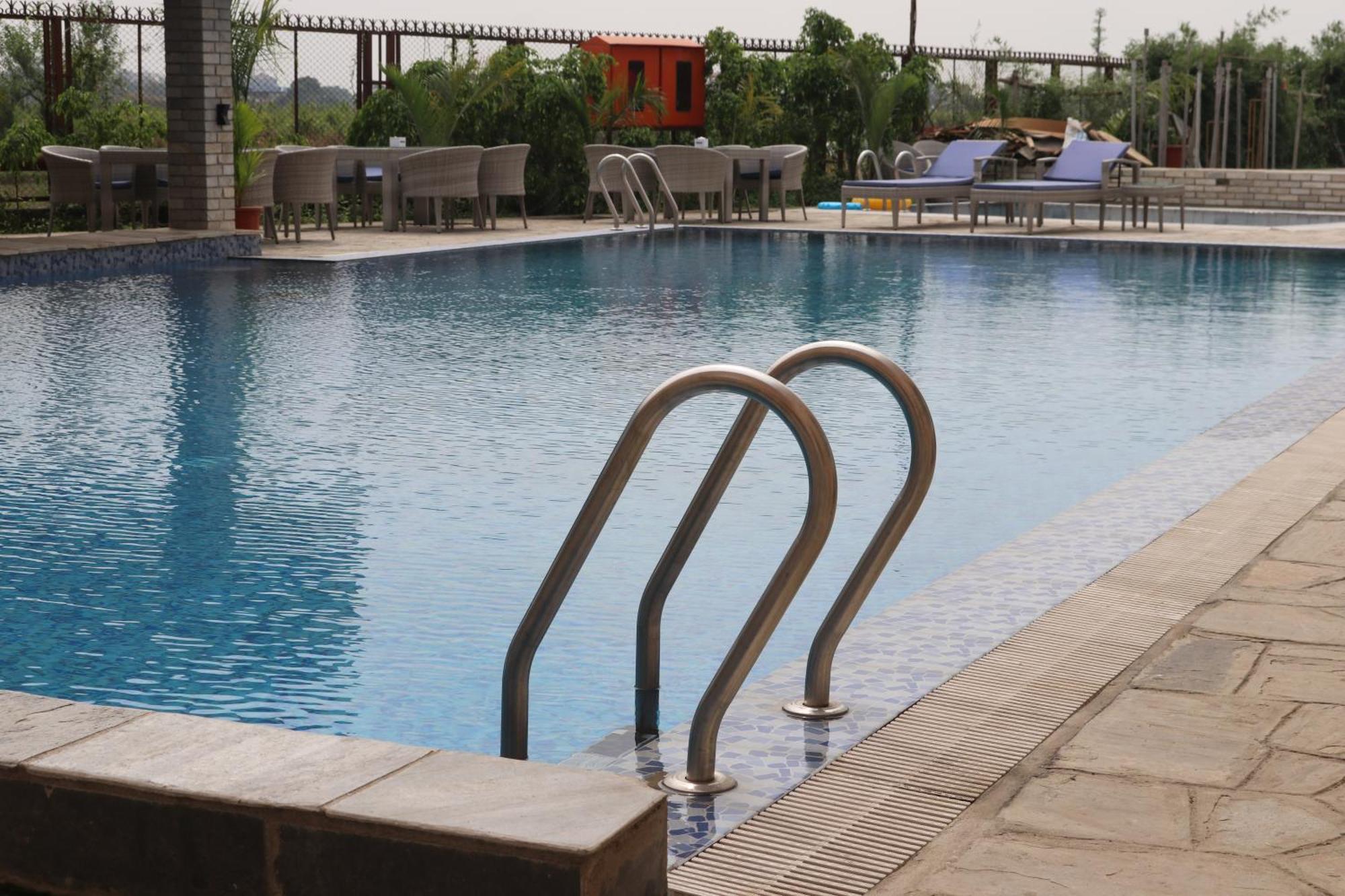 Galaxy Garden Resort Bharatpur  Kültér fotó