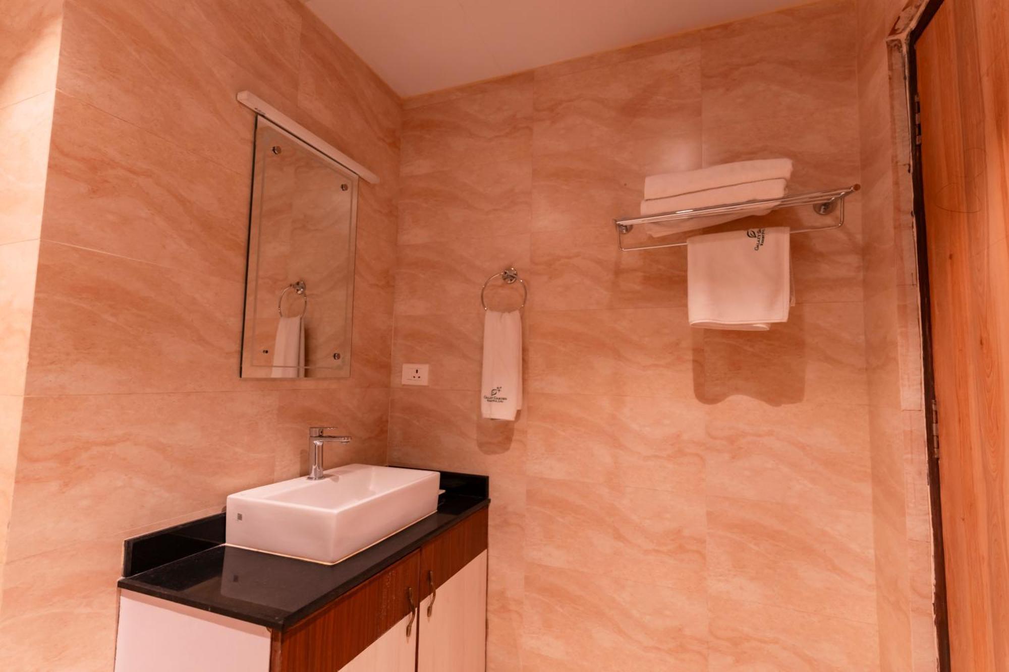 Galaxy Garden Resort Bharatpur  Kültér fotó